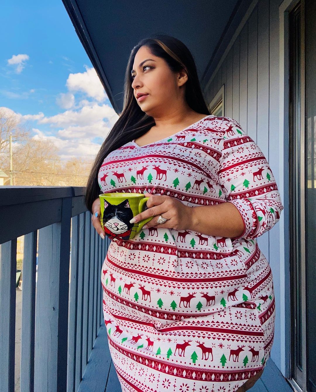 Publicado por @johanamaya81: GOOD MORNING ️I love it, it's comfortable,  fresh and the size is perfect@sheincurve @sheinofficialSearch ID: 1493044I  wear 3XLcode: Johana15Extra 15% OFF any purchase #SHEIN #SHEINgals # SHEINCURVE@mjcurve @mysterevision